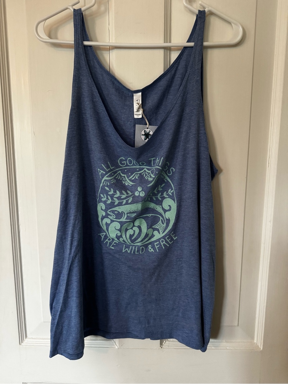 Salmon Sisters tank
